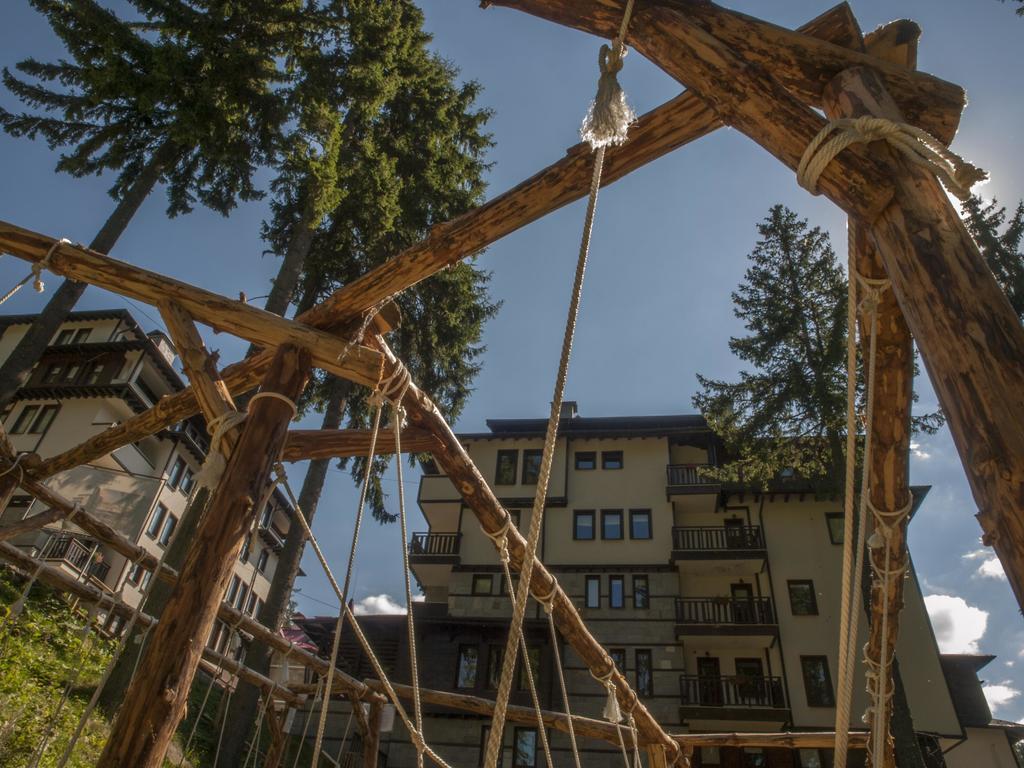 Green Life Family Apartments Pamporovo Exteriör bild