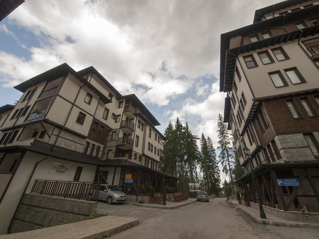 Green Life Family Apartments Pamporovo Exteriör bild