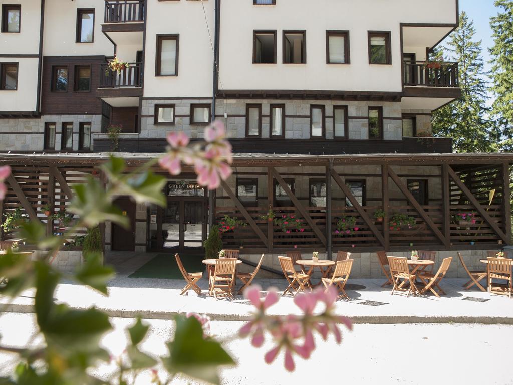 Green Life Family Apartments Pamporovo Exteriör bild
